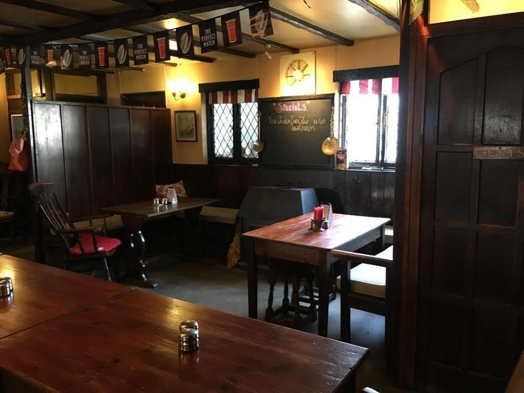 Cornish Arms Inn Port Isaac 2 Miles Pendoggett 外观 照片